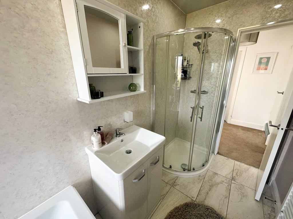 Station Road, Cross Hills Wilman & Lodge